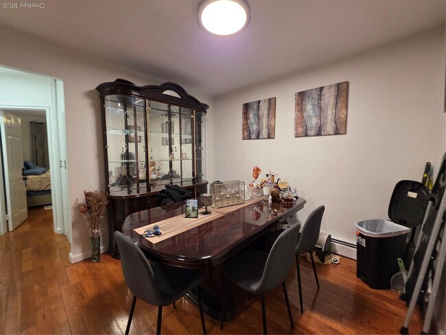 Photo - 2928 Wilson Ave Unit 2