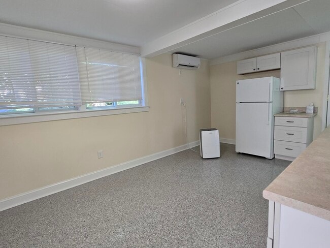 Photo - 106 Bayberry Rd