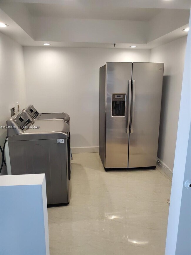 Photo - 20515 E Country Club Dr Unit 644