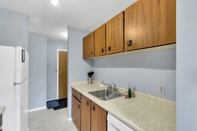 Photo - 10609 102 St Unit 202