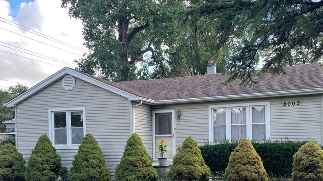 Building Photo - 8003 S 85th Ave Rental