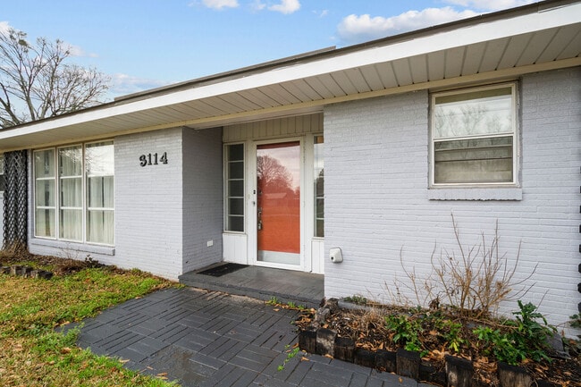 Photo - 3114 Timberlane Dr