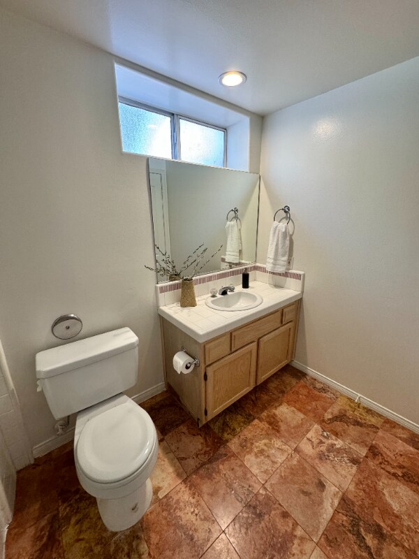 5923 Etiwanda Ave Townhome Townhome Rental in Los Angeles CA