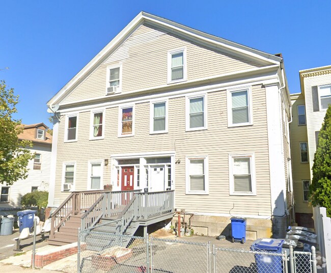 Building Photo - 38 Forest St Unit 2 Rental