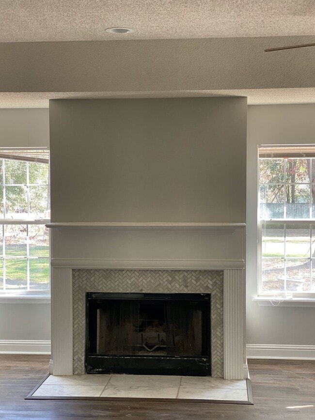 Photo - 181 Northwood Dr