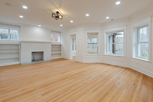 Photo - 4138 N Clarendon Ave Unidad 3F