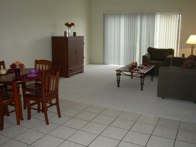 Photo - River Rain Apartments