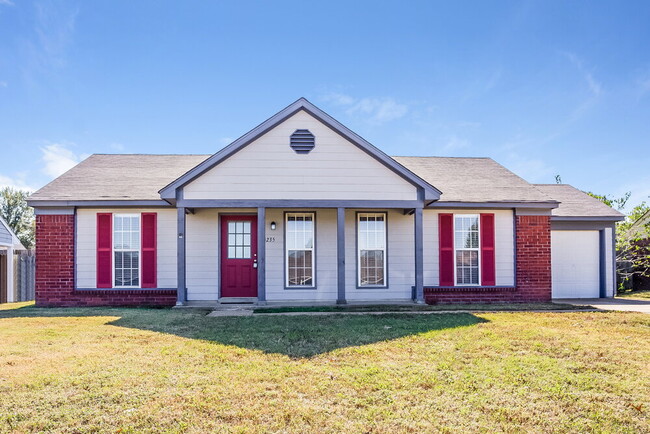 Photo - 4235 Highgate Dr House