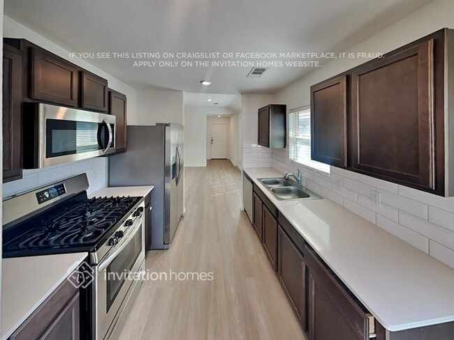 Photo - 18734 Faustina Way