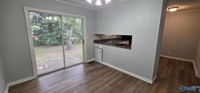 Photo - 3313 Teton Dr NW