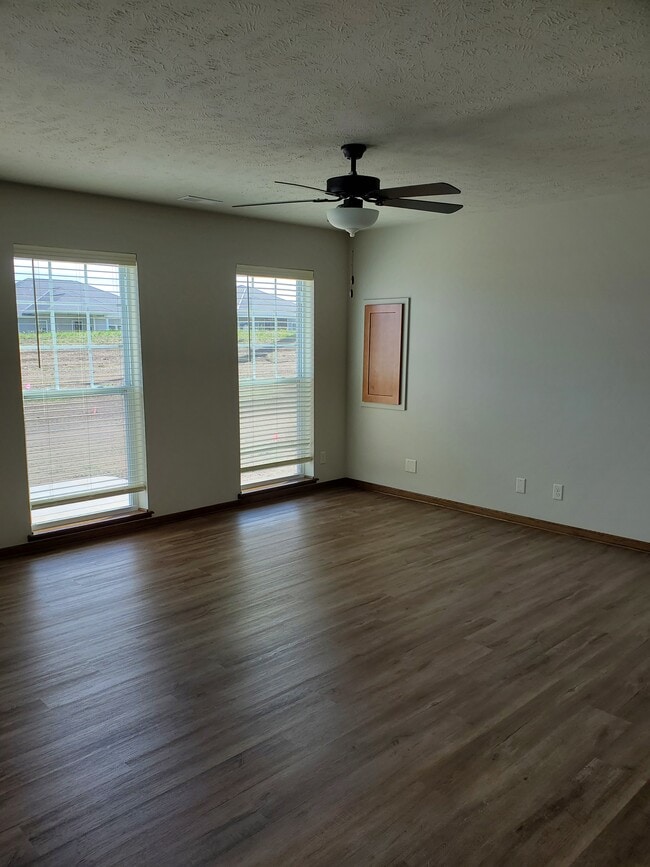 Photo - 859 W Desert Vis