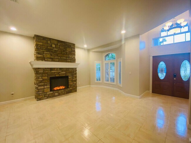 Photo - Exquisite 4-Bedroom Home: Where Elegance Meets Comfort!