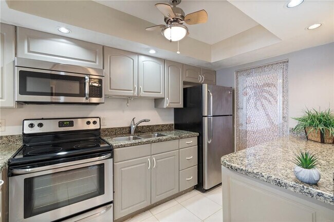 Photo - 4500 N Federal Hwy Unidad 150F