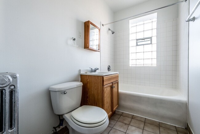 Photo - 8222 S Ingleside Ave