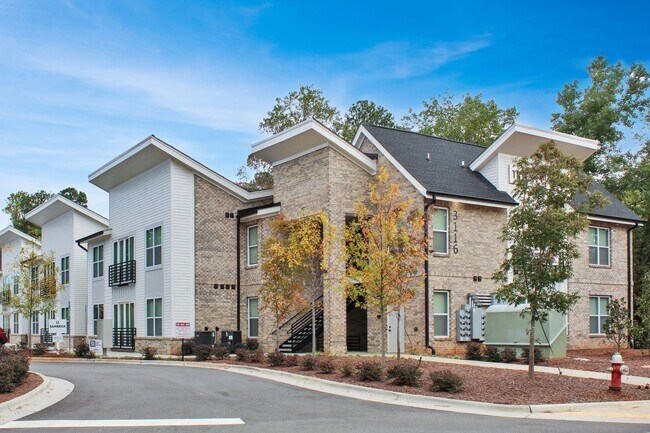 Tryon Flats Apartments