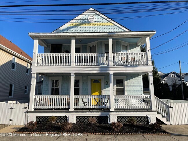Photo - 704 Hammond Ave Townhome