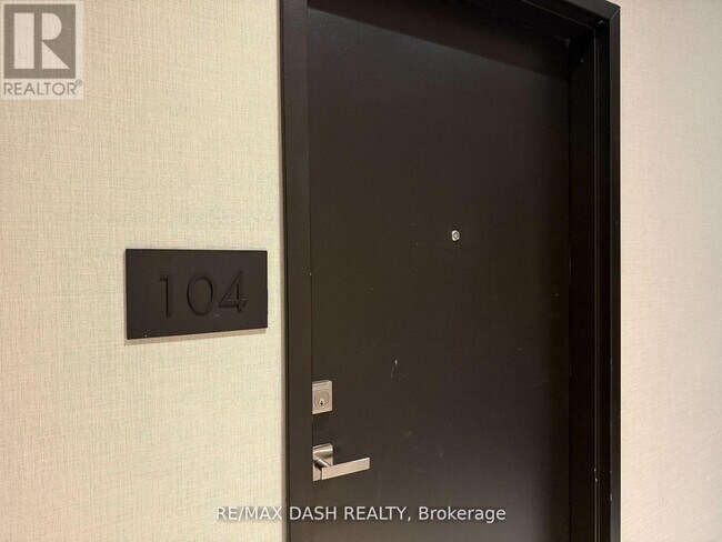 Photo - 10 Deerlick Ct Unit 104