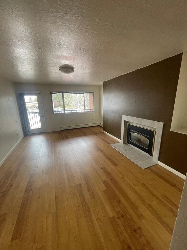 Photo - 825 SW Higgins Ave Unit 7A