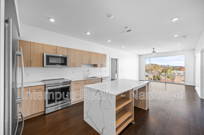 Building Photo - 3116 West End Cir Unit Apt 301