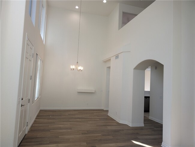 Photo - 2110 Almeria St Unit 106