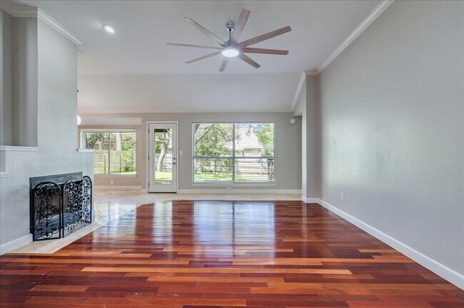 Photo - 6530 Needham Ln