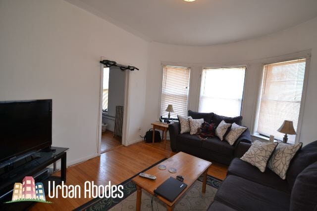 Photo - 923 W Waveland Ave Unit M05B