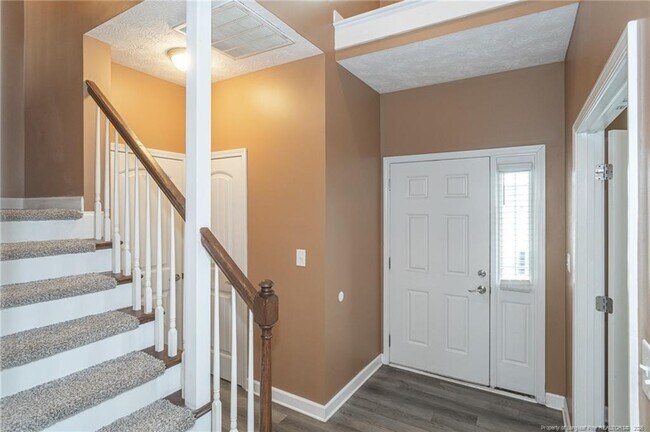 Photo - 4032 Newgate Street