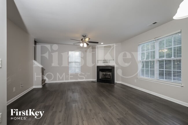 Photo - 612 Brassfield Dr