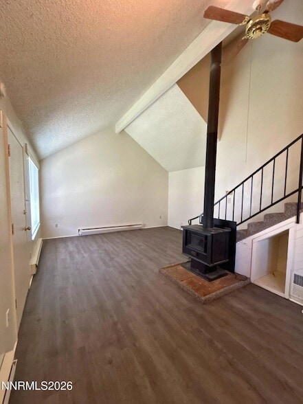 Photo - 1664 Manchester Way