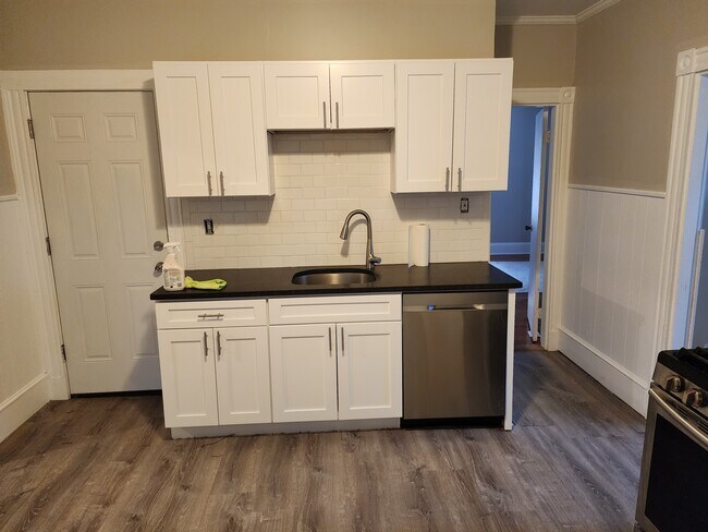 Photo - 62 Hemman St Unidad 1