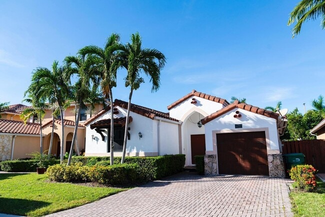 Building Photo - 9721 NW 9th St Rental