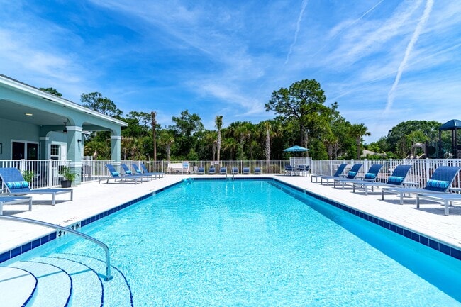 Ravinia St. Lucie