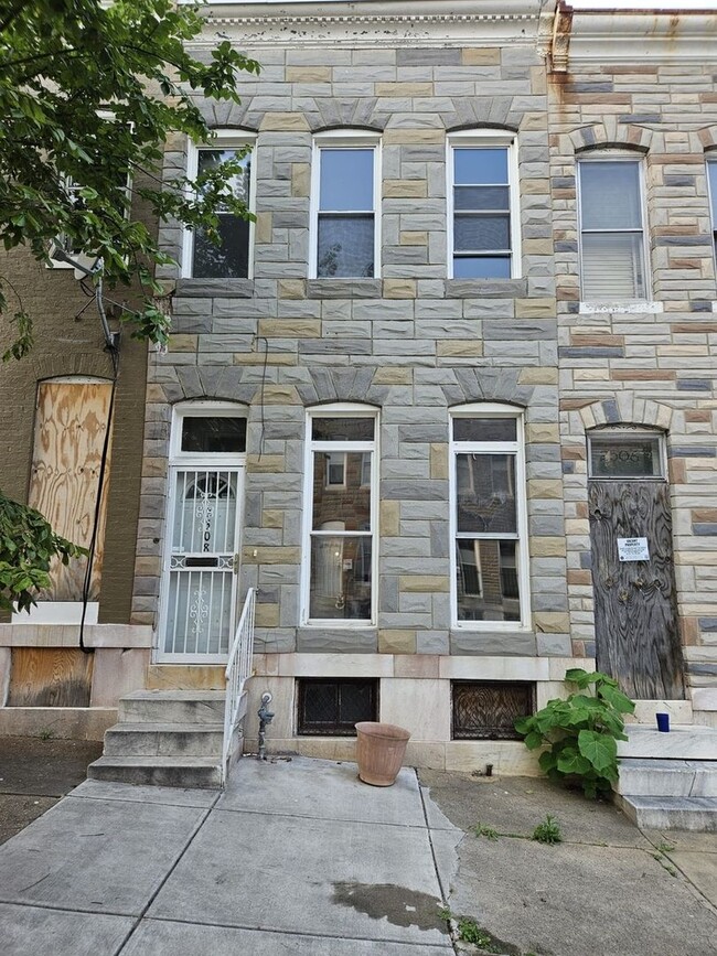 Charming 3BR Townhome in Baltimore - Charming 3BR Townhome in Baltimore