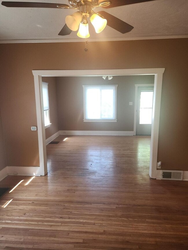 Photo - Northside 2 bedroom, 1 bathroom for rent