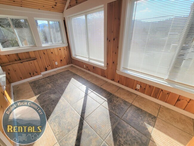 Photo - Banner Elk Bungalo