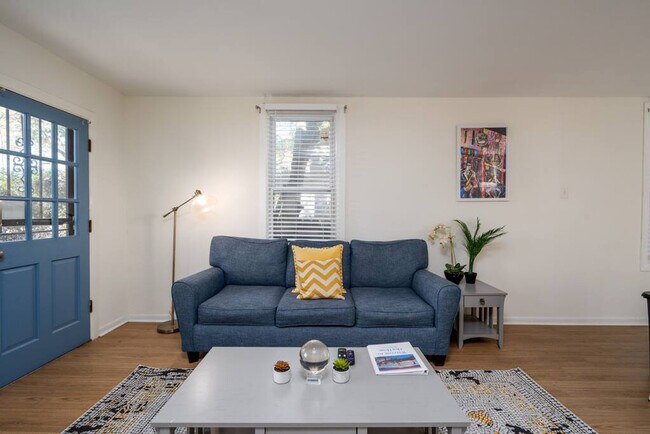 Photo - 880 Blythe St Unit SI ID1608471P