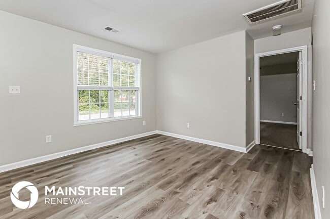 Photo - 1850 Adams Ave