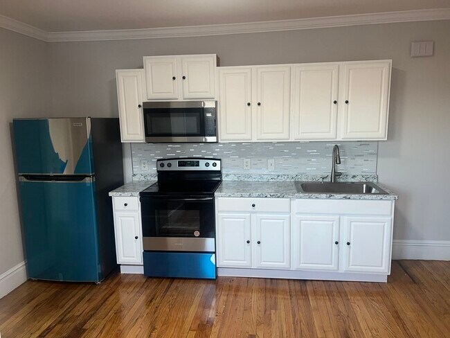 Photo - 431 Hillside Ave Unit 0