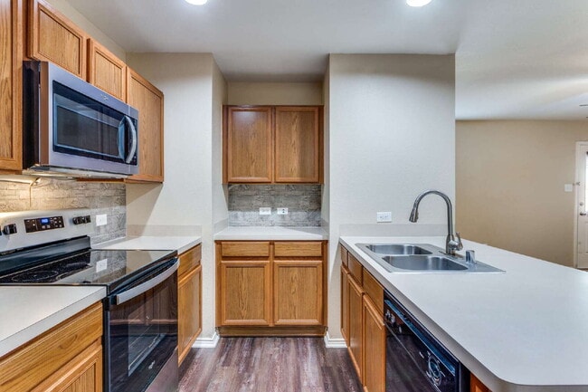 Photo - Beautifully Updated Duplex in Crowley! MOVE-IN SPECIAL!!!