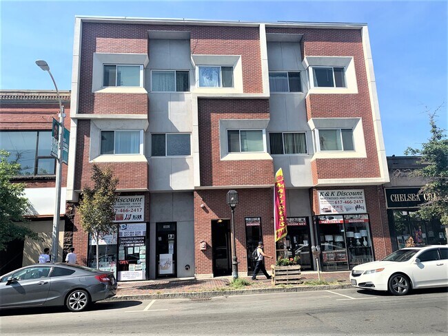 Photo - 304 Broadway Unidad 4