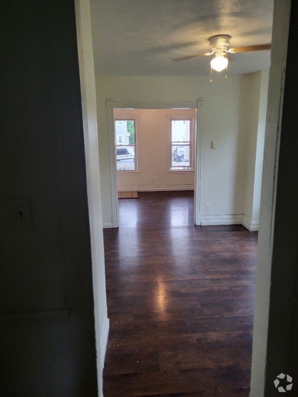 Building Photo - 138 Caroline Ave Rental