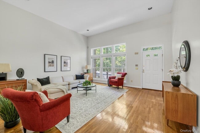 Photo - 62 Marjorie Ct