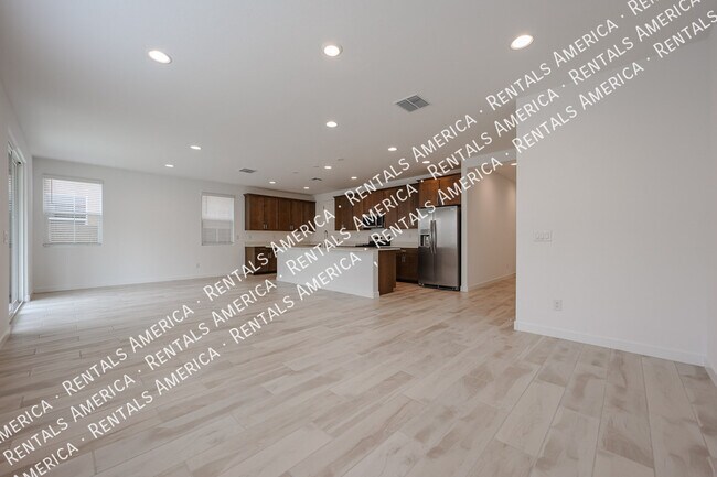 Photo - 10151 E Ulysses Ave