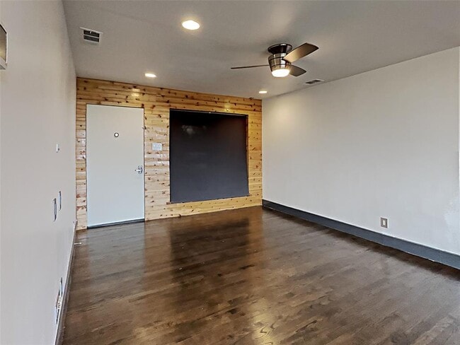 Photo - 2307 Cardinal Ln