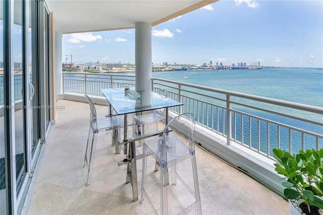 Photo - 848 Brickell Key Dr Unit APT 1601