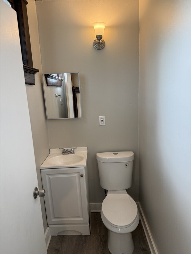 Photo - 2124 N 45th St