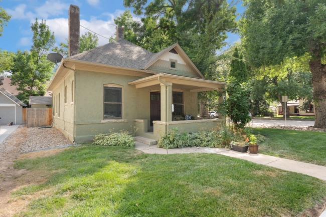 Photo - 431 W Oak St