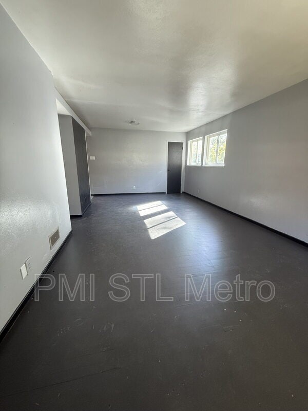 Photo - 10736 Spring Garden Dr