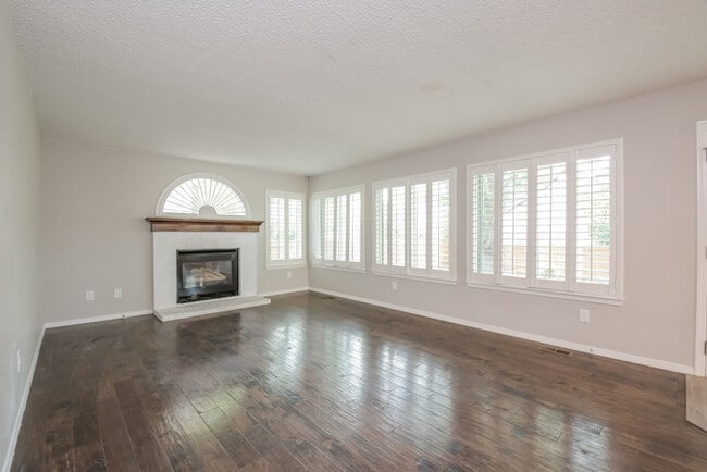 Photo - 16556 E Hialeah Dr