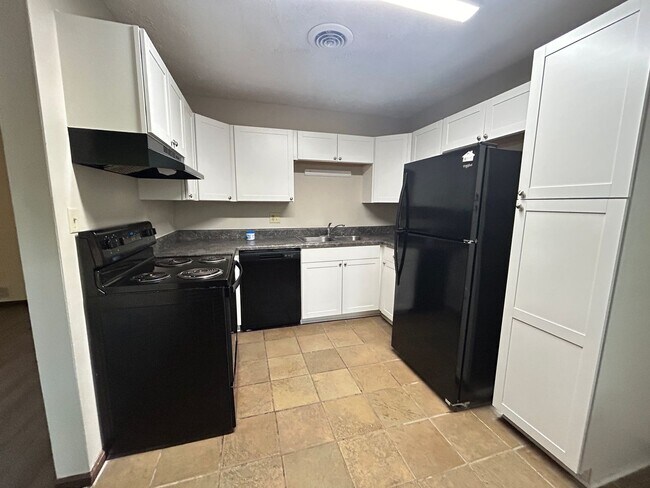 Photo - 125/127 Alden Ct Unit 127 Alden Ct